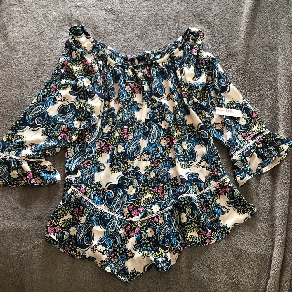 Bell Sleeve Off the Shoulder Floral Print Top